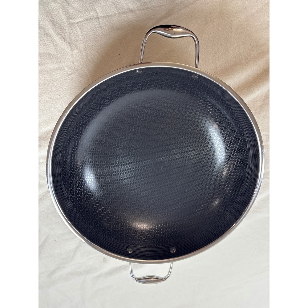 HexClad Hybrid Nonstick 14Inch Wok Stainless Steel Dual Handle without lid